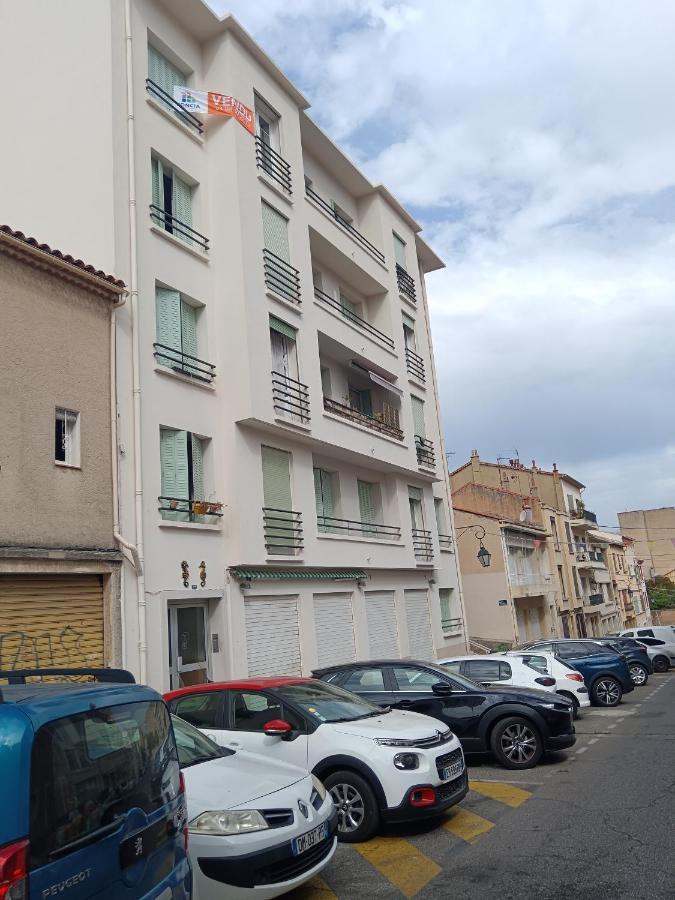 Appart 2 Pieces Pres Plage Mourillon Toulon Exterior photo